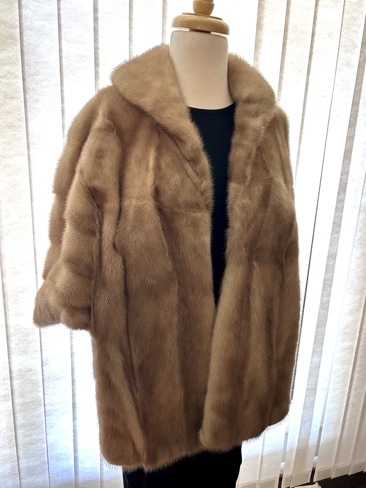 Красивая норковая украденная шаль большего размера с карманами осенняя дымка - Изображение 2 из 4