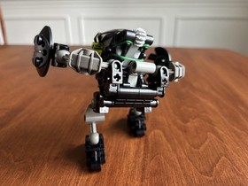 LEGO BIONICLE: Nuhvok (8561) Complete With Instructions In Canister