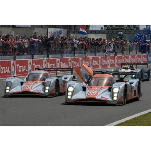 AUTOart Lola Aston Martin LMP1 B09/60 1/18 Mini Car - Picture 10 of 10