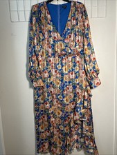 BOOHOO Women 24 Dress Maxi Plunge Front Blue Floral Wrap Flowy Whimsy 6423