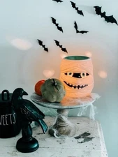 Scentsy UNDER WRAPS MUMMY Halloween Wax Warmer NEW In Box.