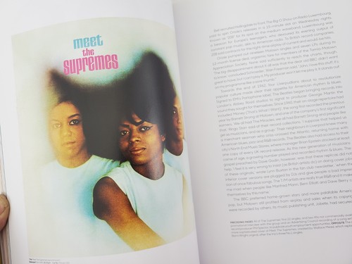 Motown : The Sound of Young America Paperback Adam White - Bild 14 von 16