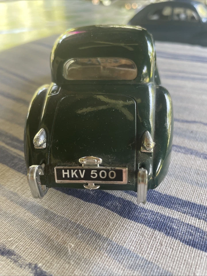 BURAGO BBURAGO 1/24 JAGUAR XK 120 1948 VERDE VINTAGE - Immagine 4 di 4