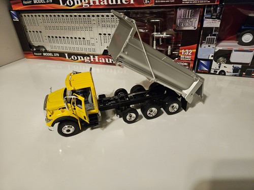 1/32 Scale Diecast Replica By Boley International 7600 Dump Truck - Picture 12 of 24