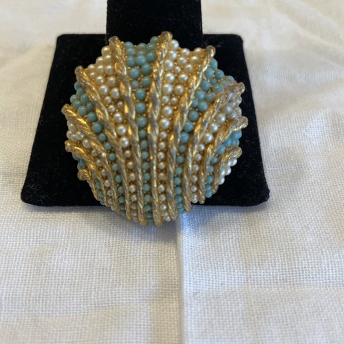 Ciondolo spilla vintage BENEDIKT NY conchiglia tono oro firmato 1,5" - Foto 2 di 7
