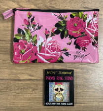 BETSEY JOHNSON Zipper Pouch Make Up Bag Pink Roses Travel Purse  Phone Stand