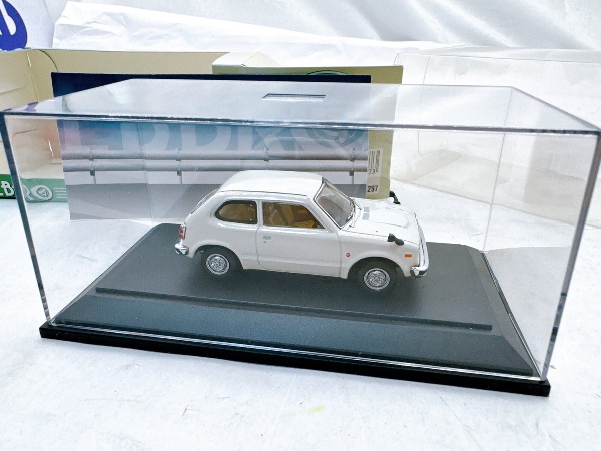 EBBRO Oldies 1/43 Honda Civic 3door GL 1972 White Die-Cast Car One