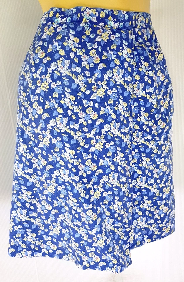 Falda Pantalones Cortos LIZ CLAIBORNE LIZSPORT Mujer Azul Floral - W30"- UK12 - £49 Foto 4 de 4