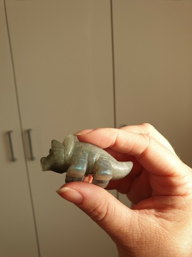 Natural Crystal Carved Labradorite Triceratops Dinosaur *Blue Flashes* 1 - Picture 7 of 12
