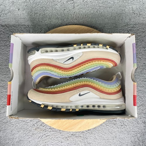 NEU Nike Air Max 97 Be True Low Herren Größe 11 Freizeitschuhe Regenbogen FD8637-600 - Bild 5 von 6