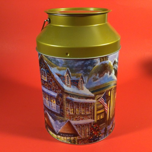 CHRISTMAS CANISTER HANDLED TIN ORIGINAL GOURMET OLD FASHIONED CHRISTMAS - Picture 7 of 14