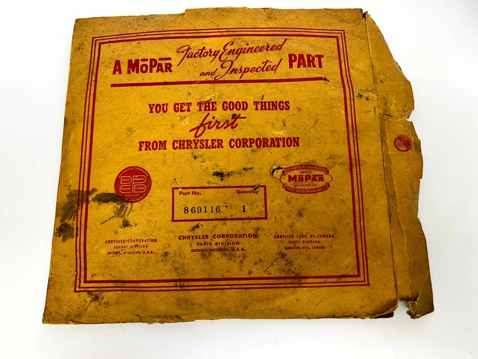 Anillo de cuerno de lujo Plymouth P11 Standard P14S 1941-1942 NOS 869116. Foto 3 de 4