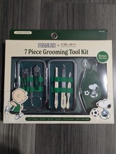 Limited Edition Penuts X Celavi 7 Piece Grooming Kit Bonus Key Chain