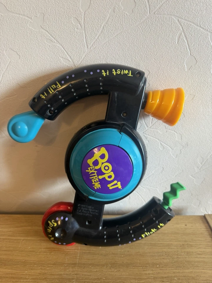 Bop It Extreme Game Original Vintage Version 1998 - Hasbro - Temperamental (F3) - Image 4 of 4