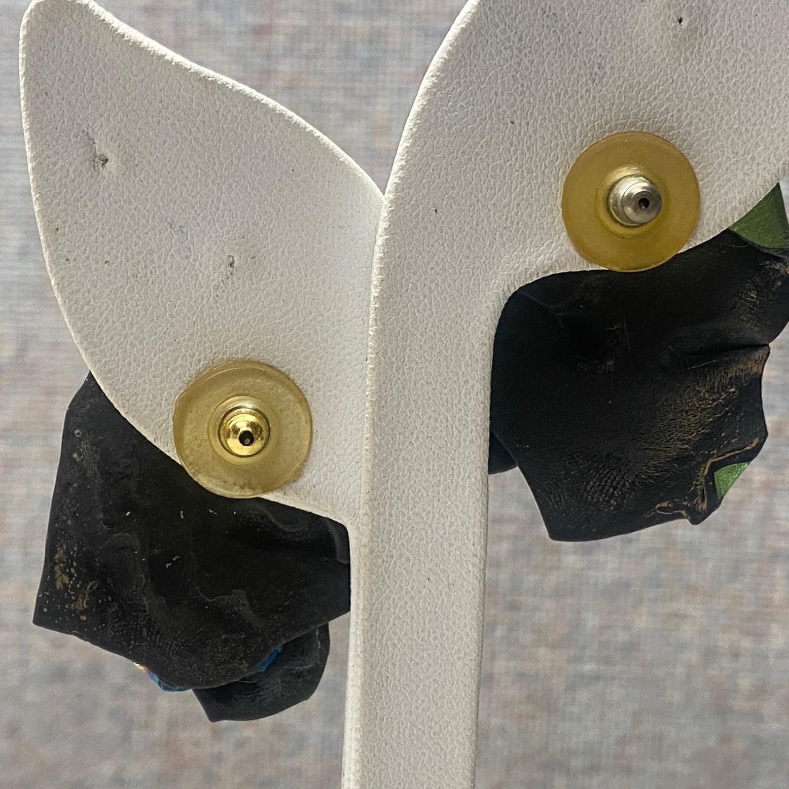 Artisan Foil Clay Leaf Statement Earrings Green G… - image 4