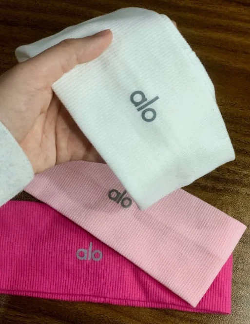 ALO Yoga Headbands 3 Pack – White, Pink & Hot Pink NWT Soft Stretchy Gift Set - Image 3 of 4