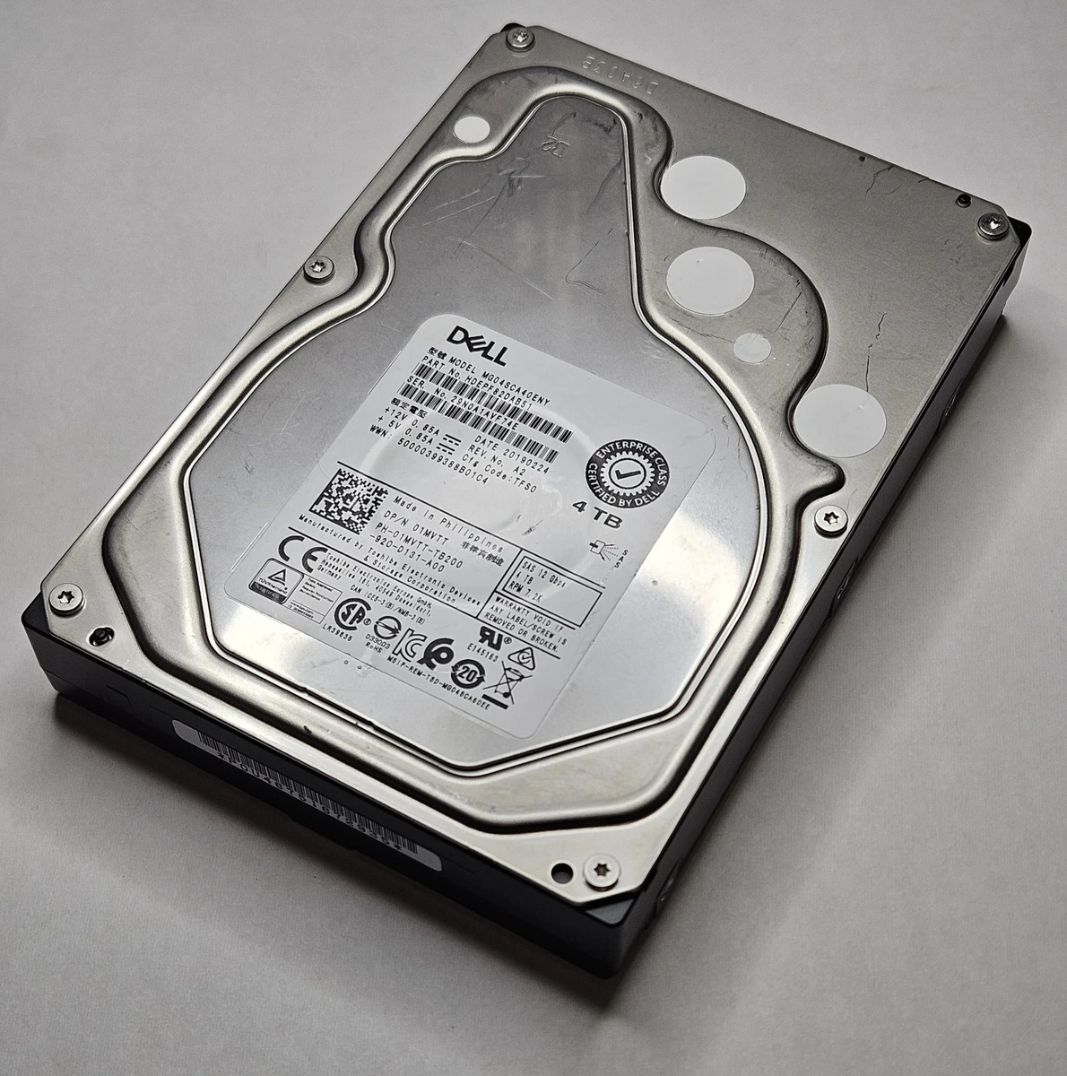 Hitachi Internal Hard Disk Drives 4 TB Storage Capacity for sale
