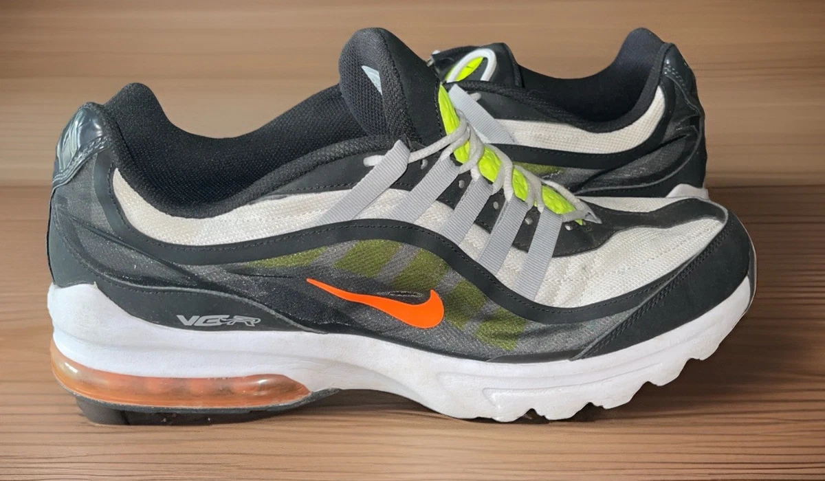 Nike Air Max VG-R White Total Orange for Sale | Authenticity 