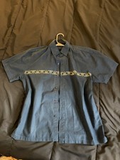 Classic Men's Short-Sleeve Navy Button-Up Shirt w/ Embroidered Dancing Man