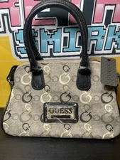 Guess Handbag Purse Ashlyn Logo Brand New NWT