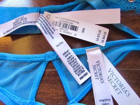 VICTORIA'S SECRET ~ NWT! 36B 34C M ~ VERY SEXY Push-UP Bra STRING Panty SET c60
