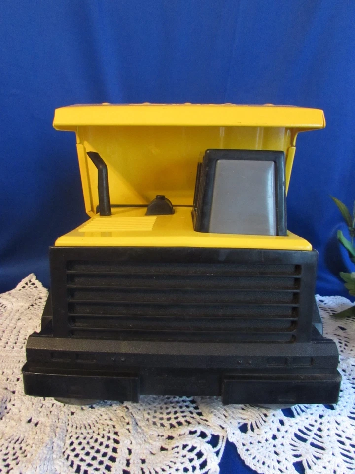 Camión de volteo Tonka 354 amarillo construcción grande de metal clásico 2012#93918EUC Foto 4 de 4