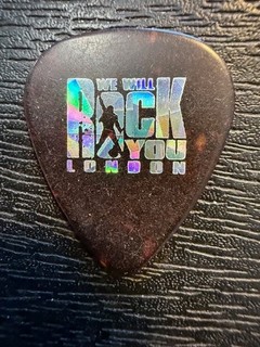 QUEEN #3 / LONDON / BRIAN MAY / TOUR GUITAR PICK