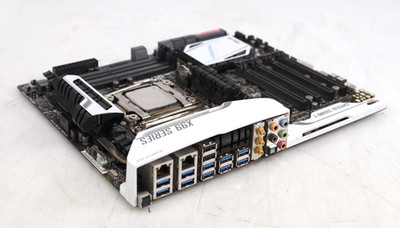 ASUS X99-Deluxe ATX LGA2011-V3 DDR4 Motherboard w/ Intel i7-6800K 3.3GHz CPU