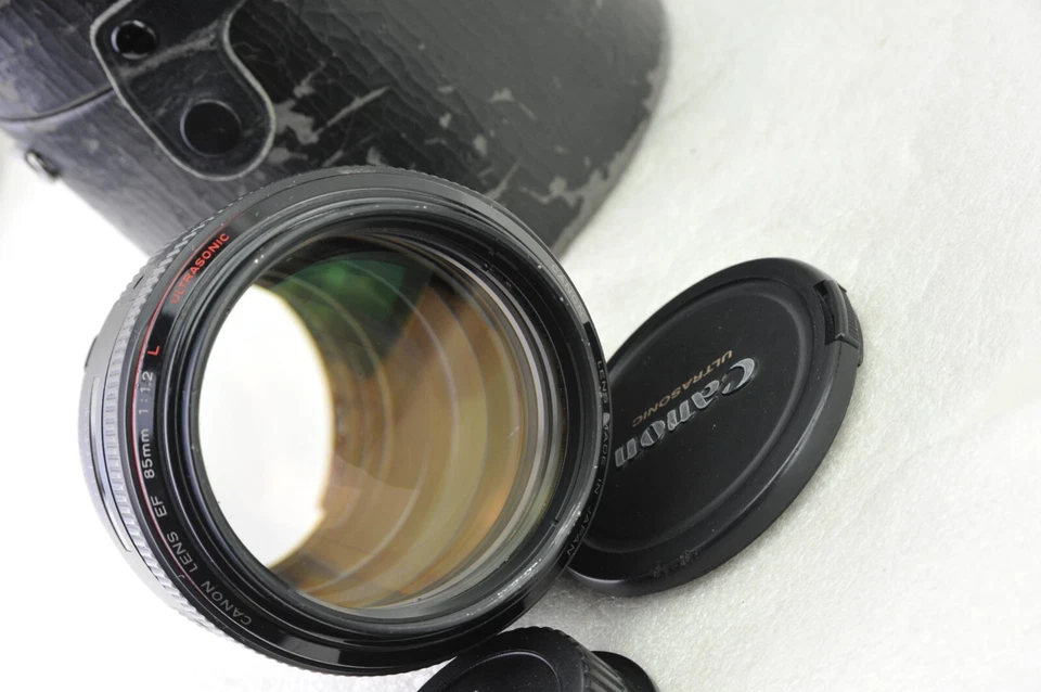 CANON EF 85mm f/1.2 L USM - Bild 3 von 4