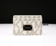 NWT MICHAEL KORS SIGNATURE MK LOGO CARD CASE VANILLA PVC JET SET SPECIAL EDITION