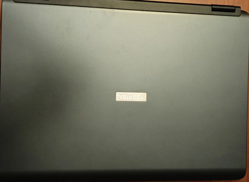 Toshiba Satélite - Imagen 4 de 4