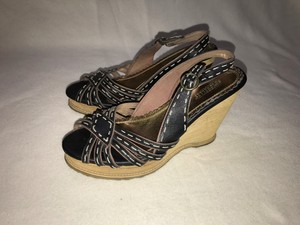 seychelles black wedges