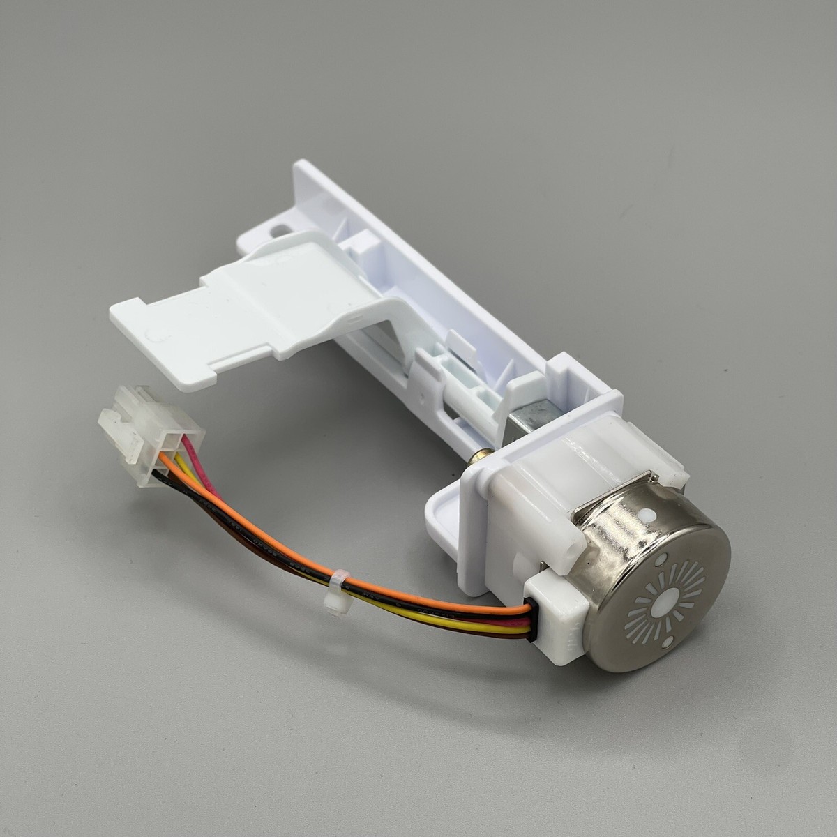 New Refrigerator Dispenser Ice Chute Door Motor (replaces