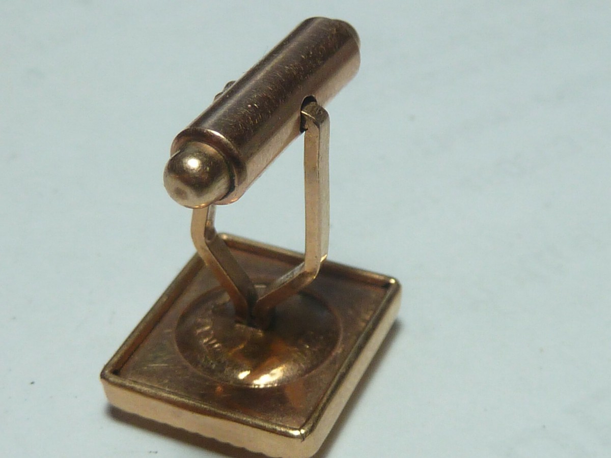 Boutons De Manchettes Vintage MURAT Plaqué Or Années 1950 – Pierre Noire, Occasion