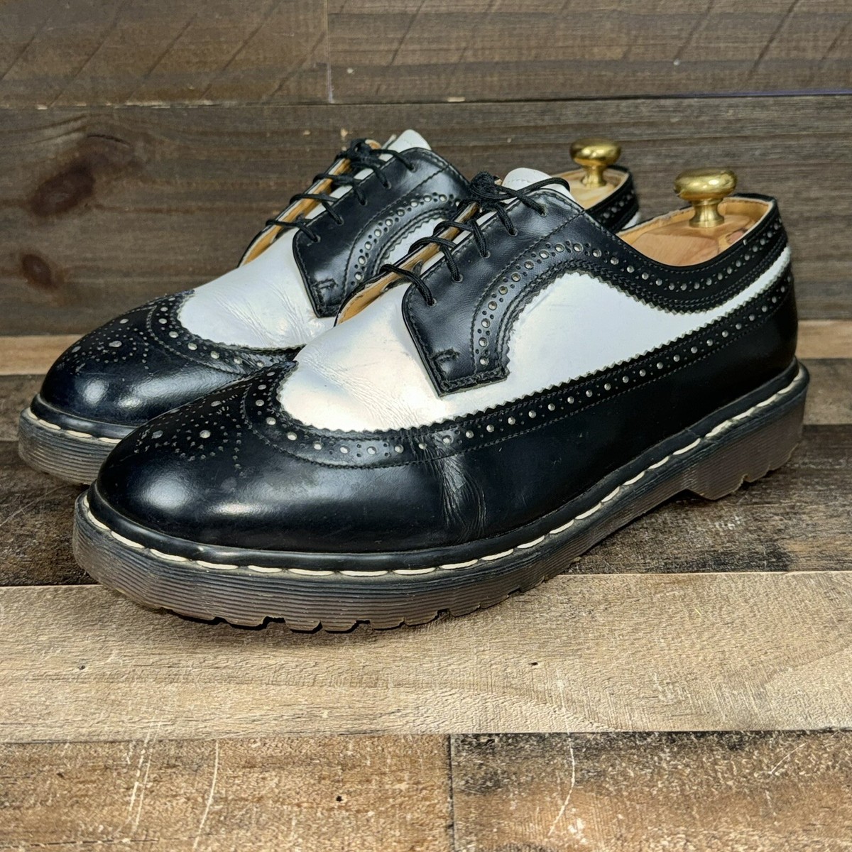 90's England Dr. Martens 5holl Wing Tip Vintage 90s Dr