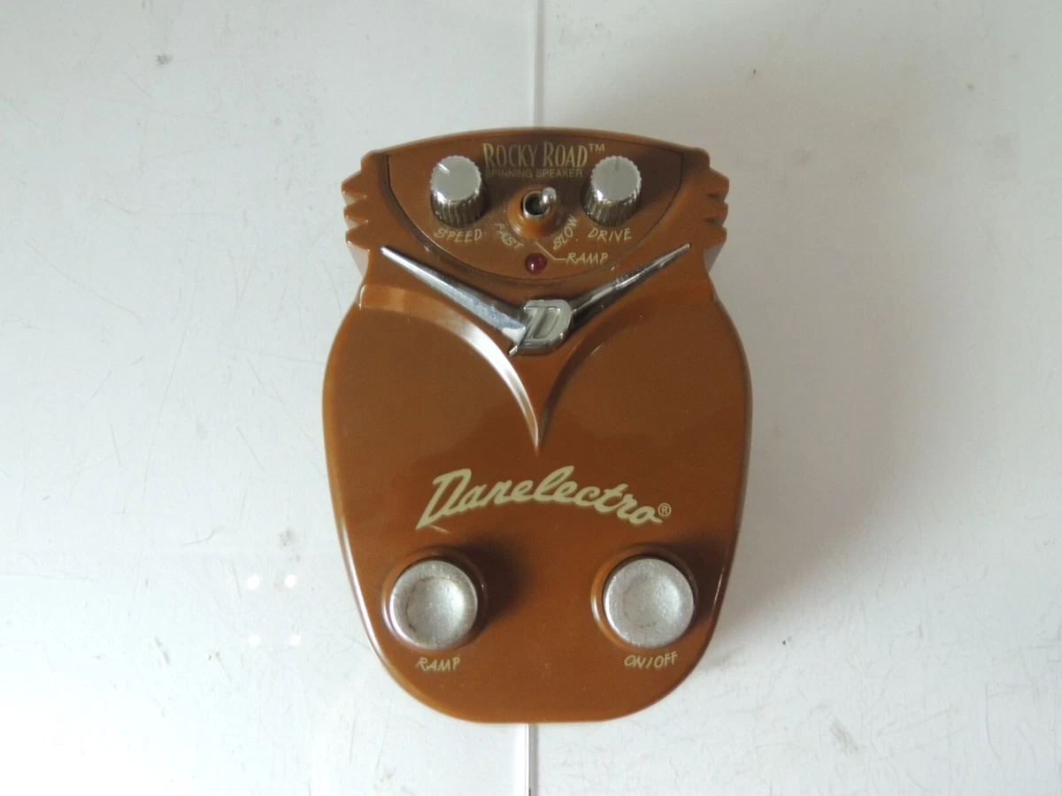 Danelectro DJ20 Rocky Road Rotating Spinning Speaker Leslie Tone Effects Pedal