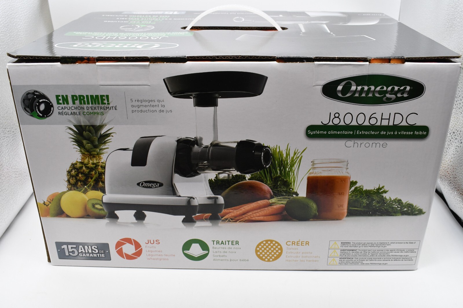 Omega 200-Watt Cold Press Chrome J8006HDC Slow Masticating Juicer
