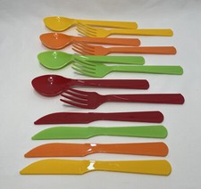 Reusable Colorful Plastic Forks, Spoons   Knifes Container 12 Pcs. New