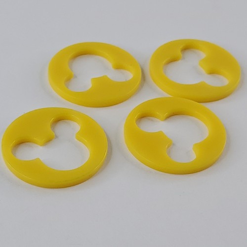Wonderful World Disney Trivia Board Game Replacement Parts Pieces Lot 4 Yellow - Picture 4 of 4