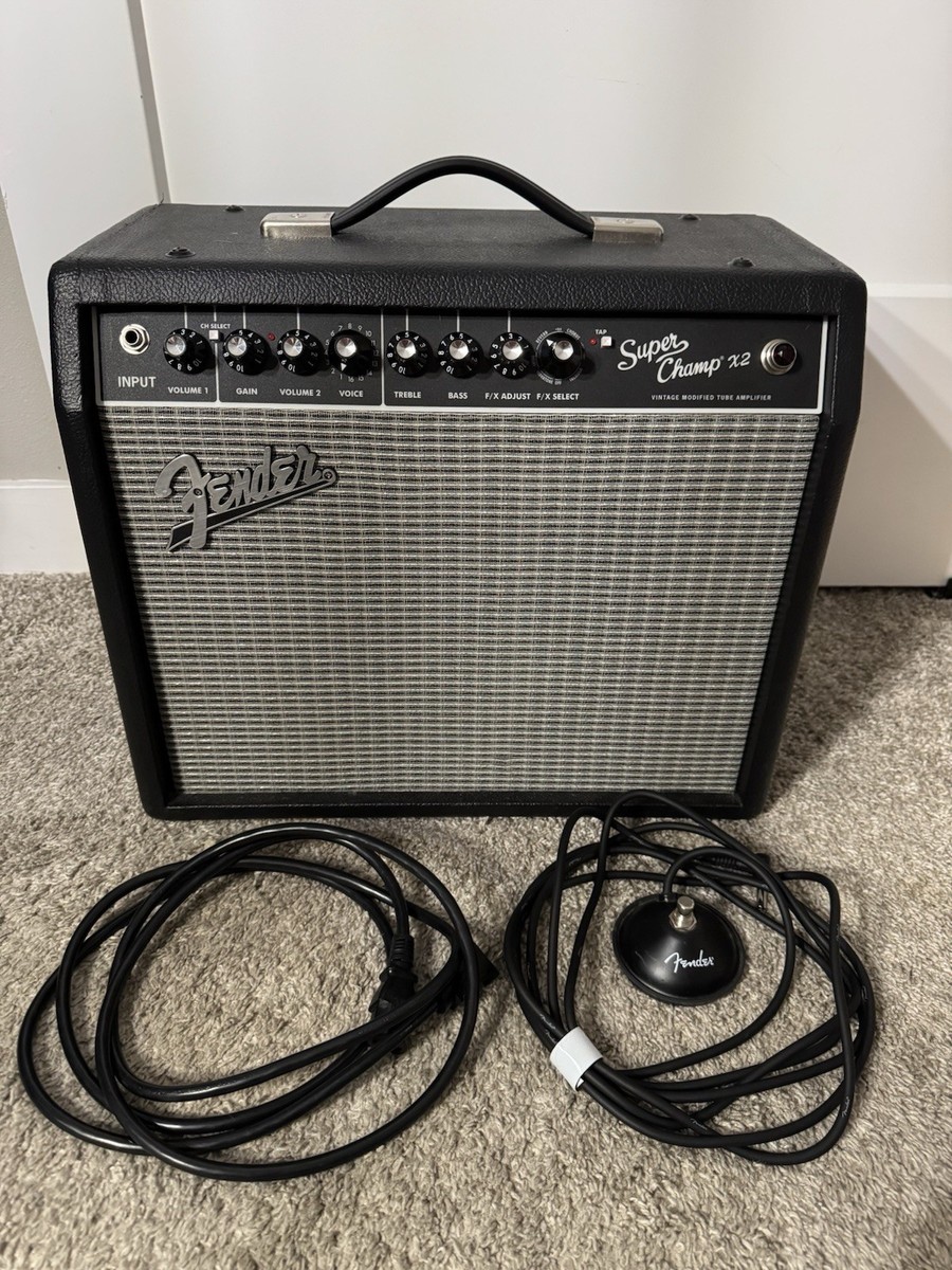 FENDER スーパーチャンプ　X2 Fender Super Champ X2 1x10