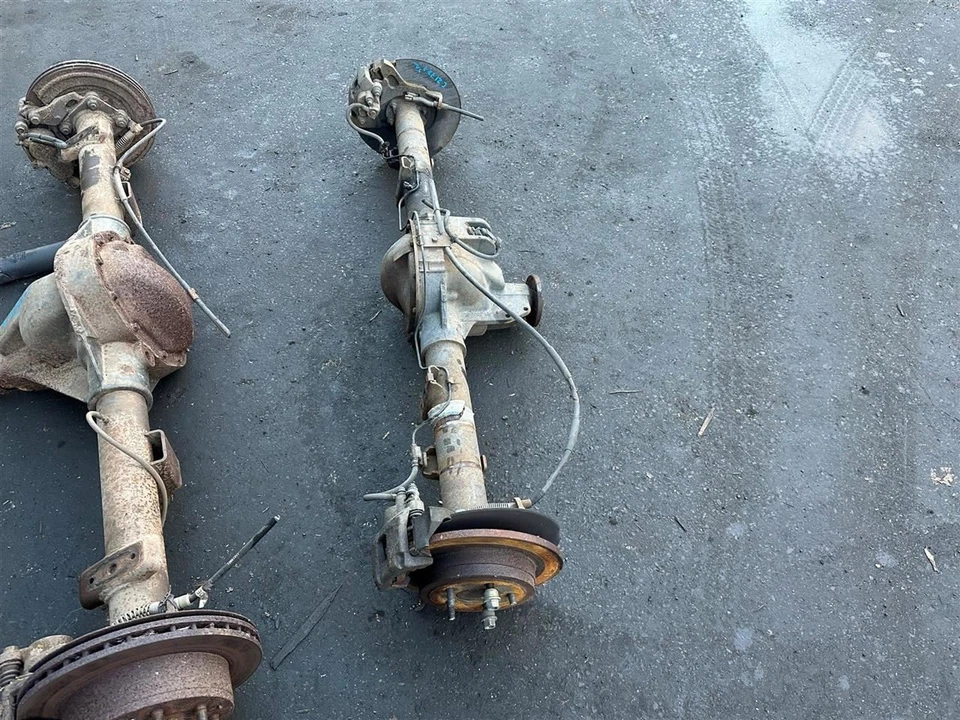 Eje trasero 4 puertas Sport Trac relación 4,10 compatible con 03-05 EXPLORER 642748 Foto 4 de 4