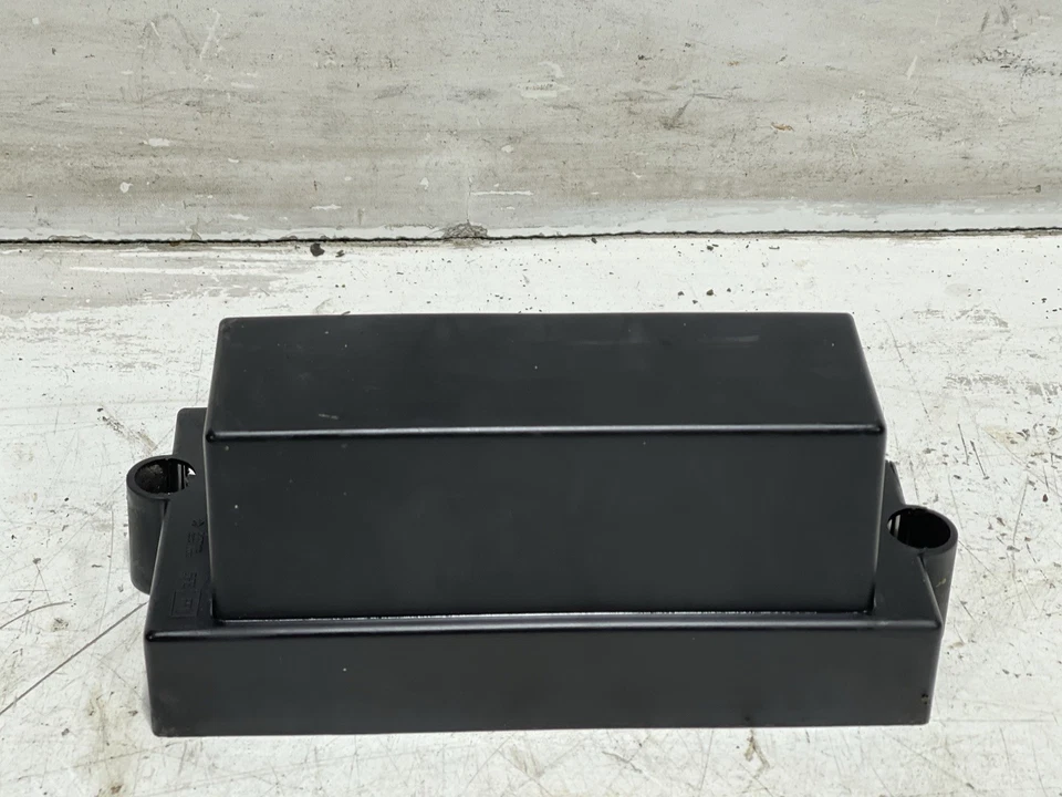 97-04 Jeep TJ Wrangler 4.0 2.5 ECM, PCM, ECU пылезащитная крышка 56038455 OEM CC 2CD - Изображение 2 из 4