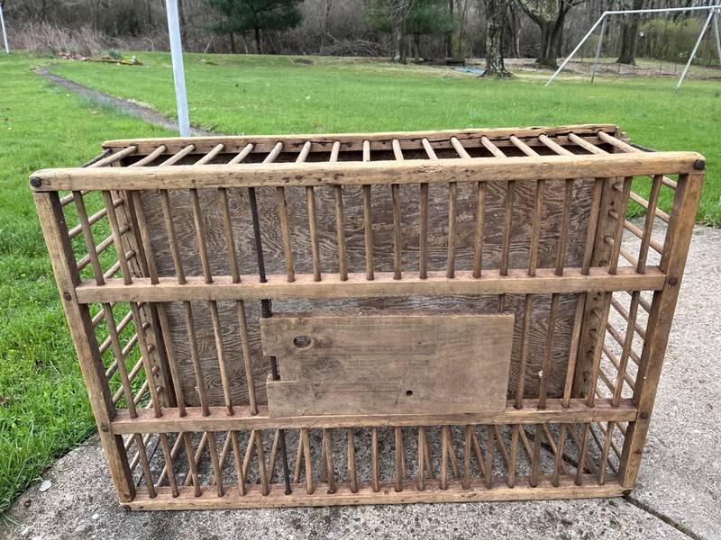 Vintage Primitive Wood Chicken Chick Crate Carrier Brood W.J. Carpenter Made USA