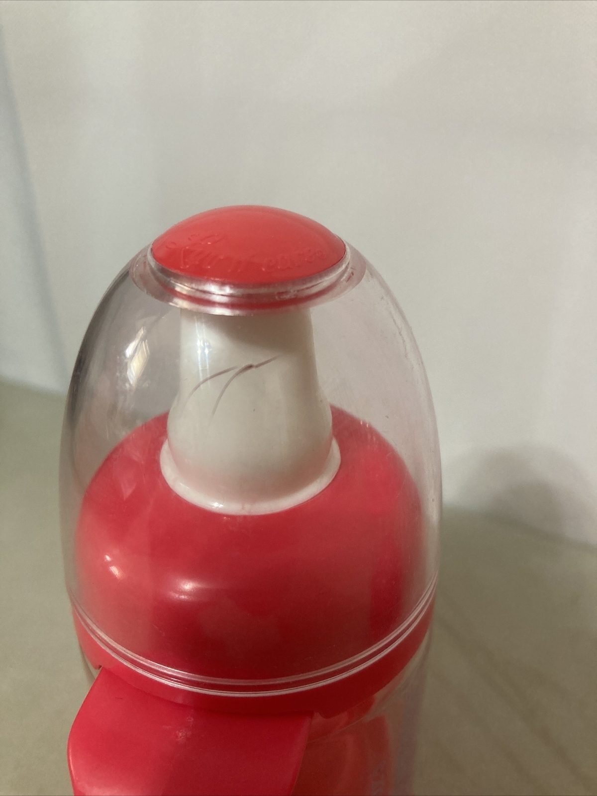 Vintage Nuby Infant Feeder Baby Bottles Cereal Baby Food Red Bears 2-4 Ounce