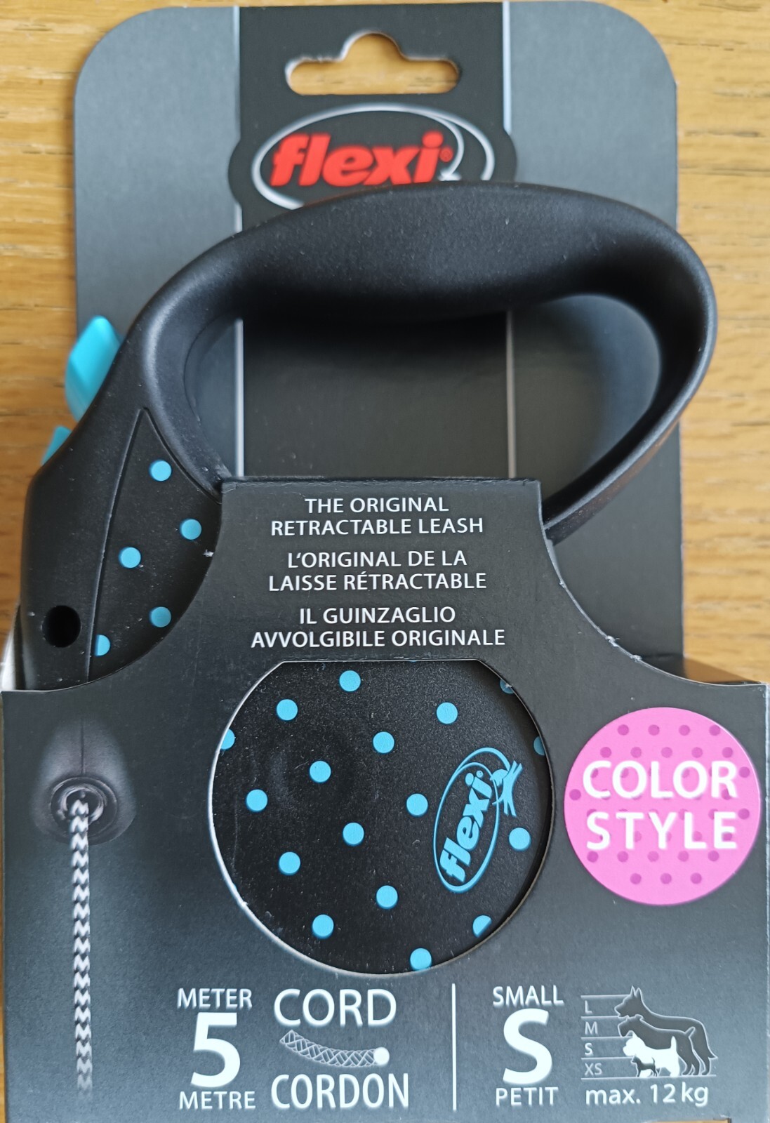 Flexi New Classic 5m Blue Polka On Black Retractable Cord Dog Lead  Small 12kg