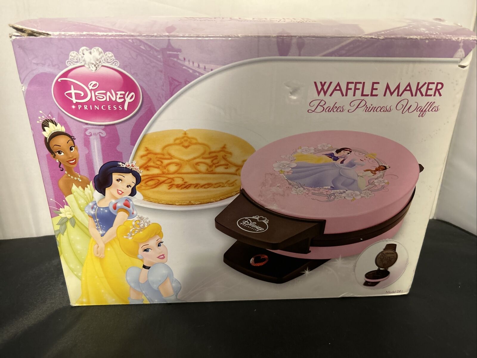 Quesadilla In The Waffle Maker - Princess Pinky Girl