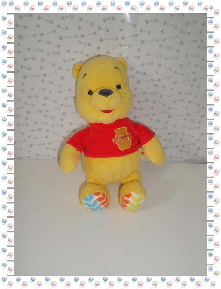 ☾ - Doudou Peluche Winnie T-shirt Rouge Pot de Miel Brodé Disney Baby Nicotoy - Photo 1/1