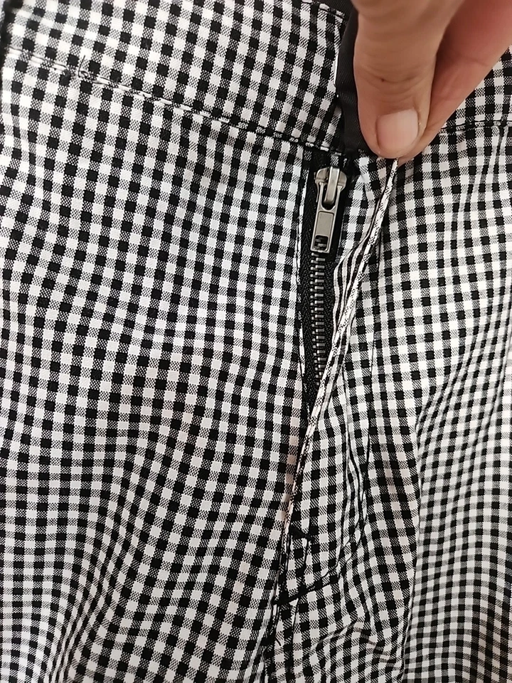 Rusty Mens Shorts Size 34 Black White Check Chino Pockets (3372) - Image 3 of 4