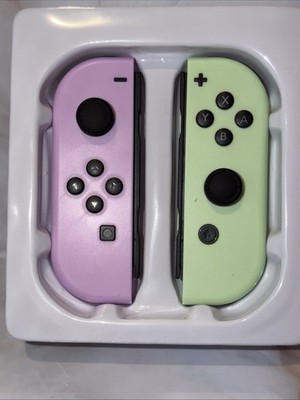 J-C PAD Left and Right Nintendo Switch Controllers Green & Lilac