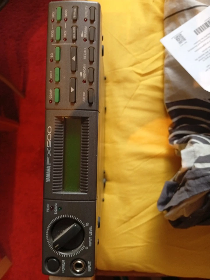 Simultan Effect Yamaha FX 500 - Bild 2 von 4